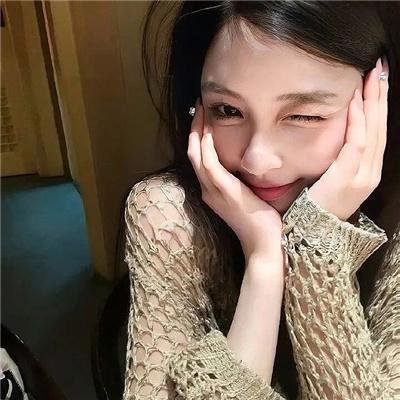 星际迷航：比基尼战神